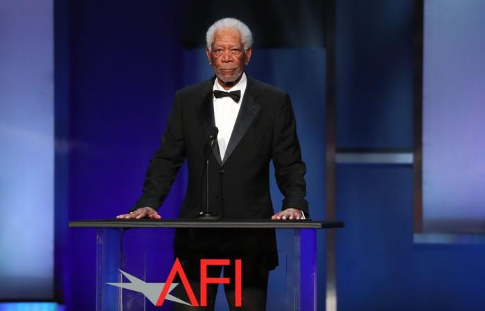 Morgan Freeman, 87, zieht alle Blicke auf sich, als er für ein Inkognito-Dinner in LA ausgeht