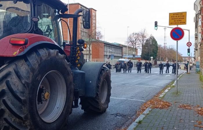 „Das ist ein Schlag in den Rücken“, der Bauernumzug in Richtung Europaparlament wurde von Hunderten CRS blockiert