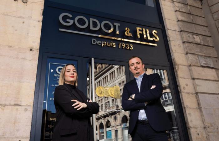 Godot & Fils, Gold im Dekor