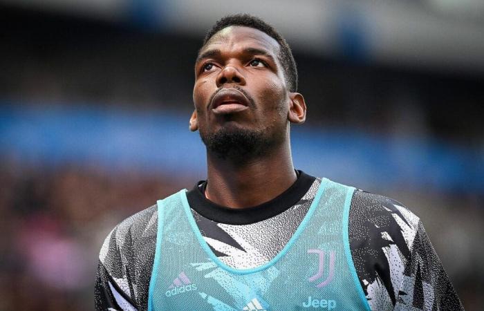 Pogba, die OM-Umkleidekabine bezieht Stellung