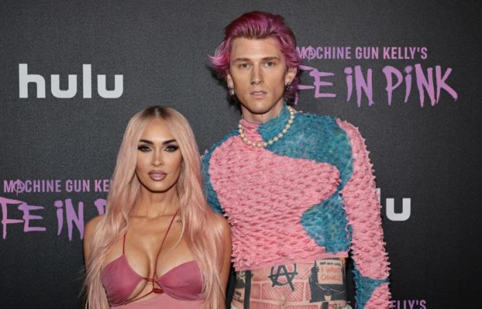 Machine Gun Kelly spricht zum ersten Mal seit der Ankündigung der Schwangerschaft seiner Partnerin Megan Fox