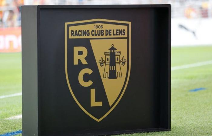 Ein RC-Lens-Torschütze demontierte live nach OM