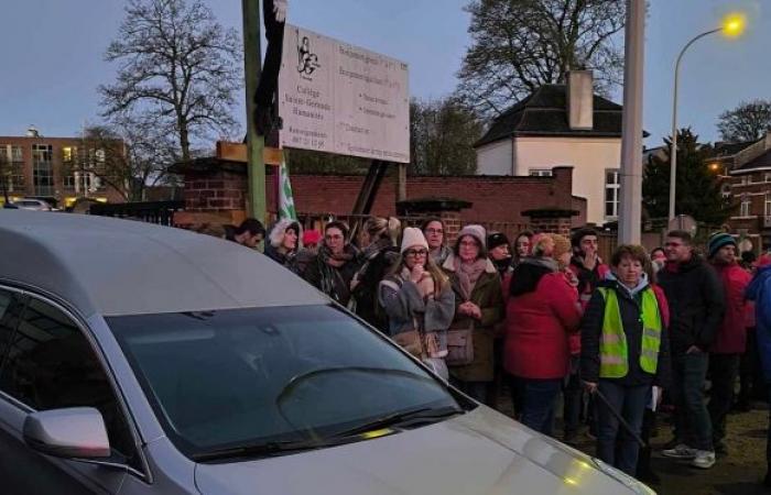 Lehrerstreik: In Nivelles wird ein „Trauerzug zur Beerdigung qualifizierter Bildung“ organisiert