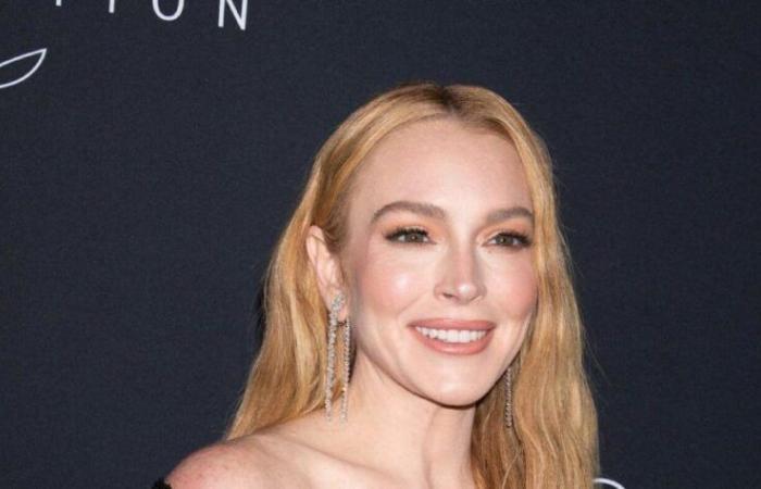 Lindsay Lohan gab laut Experten bis zu 300.000 US-Dollar für plastische Chirurgie aus, während die Schauspielerin ihr jugendliches Gesicht zur Schau stellt