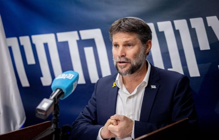 Die Hälfte der Gaza-Bewohner könnte „ermutigt“ werden, in den nächsten zwei Jahren das Land zu verlassen, sagt Smotrich