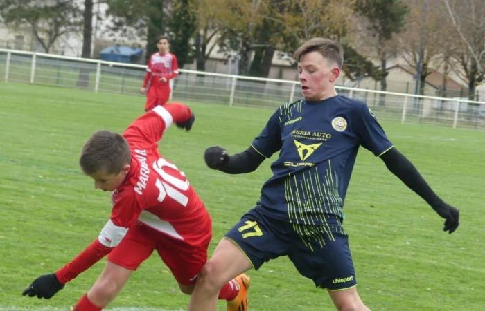 Die jungen Haut-Marnais haben den Ball zu ihren Füßen