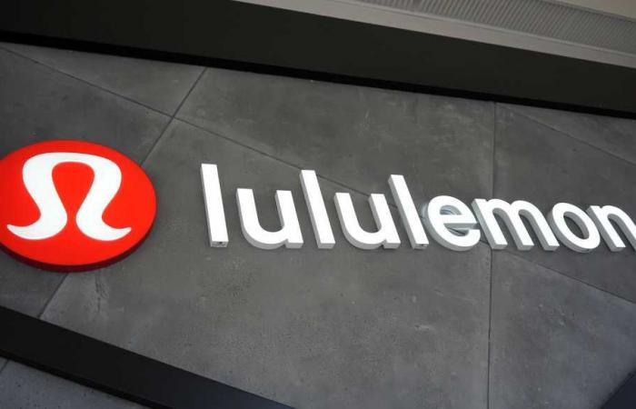 Nach Angaben der Polizei wurden Waren im Wert von 1.770 US-Dollar von Lululemon in der Prudential Mall gestohlen