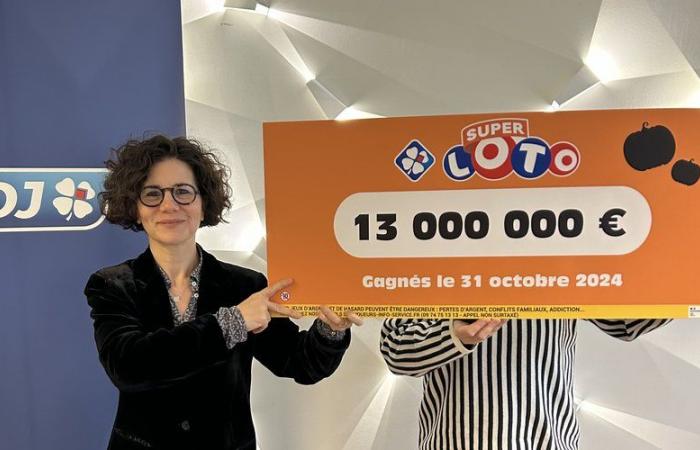 „Schatz, ich habe im Lotto gewonnen!“ : Sie spielt zum Geburtstag ihrer Tochter und gewinnt 13 Millionen Euro