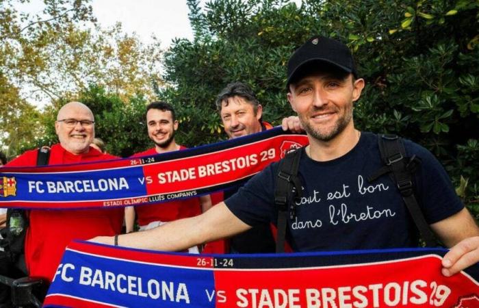 BERICHTERSTATTUNG. Fans von Stade Brestois im siebten Himmel vor dem Spiel gegen den FC Barcelona