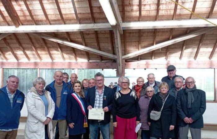 Yvonnick Ehanno erhielt die Goldmedaille für sein Engagement für Saint-Pierre-Quiberon