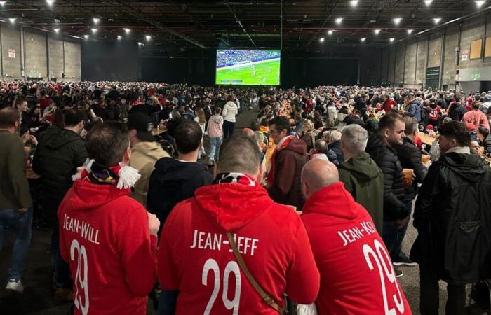 IN BILDERN – Auf der Brest Expo zündeten Brest-Fans die Fanzone an