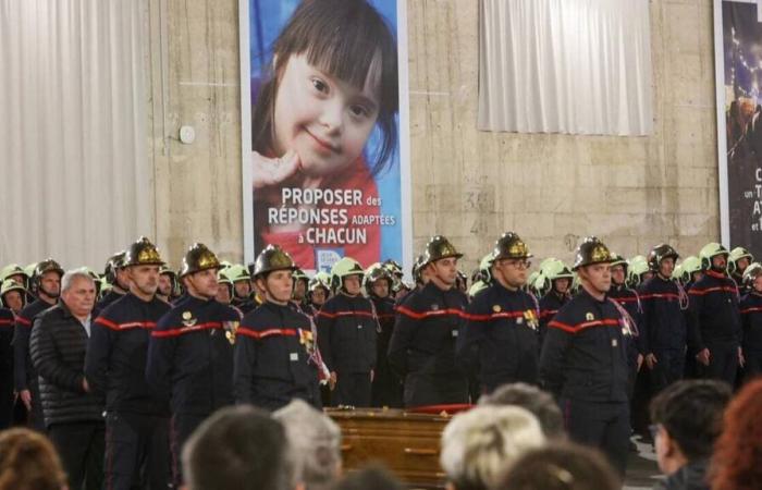 Ein bewegender Abschied von Leutnant Olivier Pautrot in Deux-Sèvres