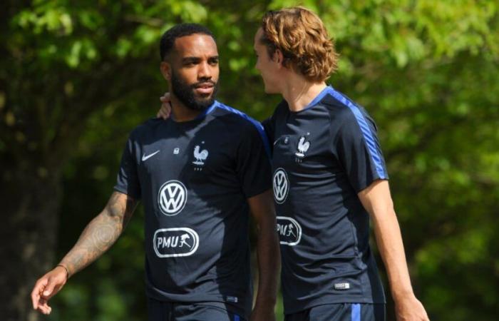 „Es verbirgt etwas“, spricht Lacazette über Griezmanns Rücktritt!