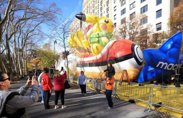 Macy’s Thanksgiving Day Parade 2024: Wer stellt die Luftballons und Festwagen her? Wie viel kosten sie?