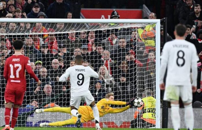 VIDEO. Kylian Mbappé verschoss seinen Elfmeter mit Real Madrid gegen Liverpool in der Champions League