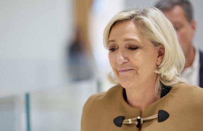 Marine Le Pen wird am 31. März 2025 erfahren, ob sie nach der Affäre um die RN-Assistentin nicht mehr wahlberechtigt ist