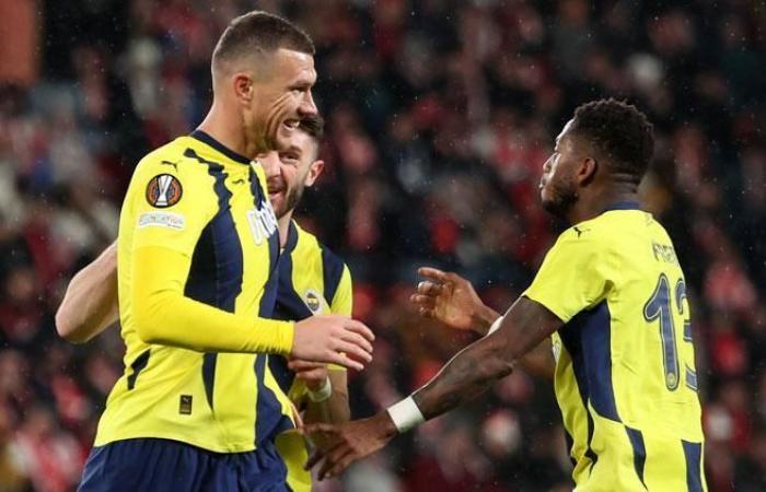 Slavia Prag – Fenerbahçe 1:2 (UEFA Europa League-Spielzusammenfassung)