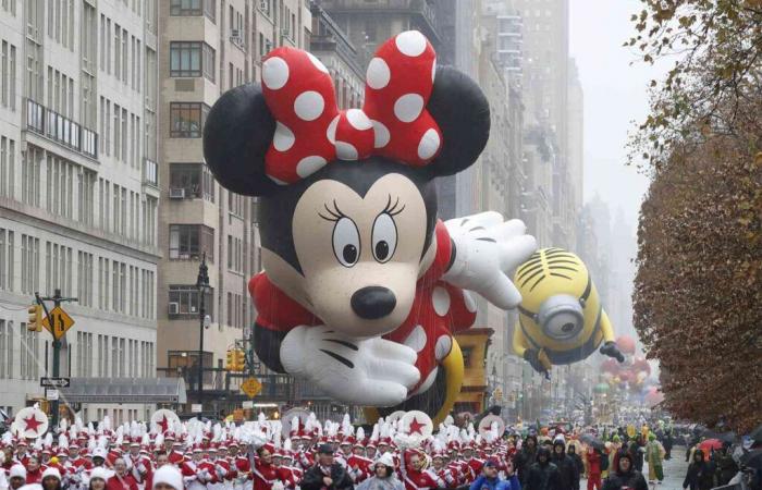 Sehen Sie sich die besten Fotos von der Macy’s Thanksgiving Parade 2024 an