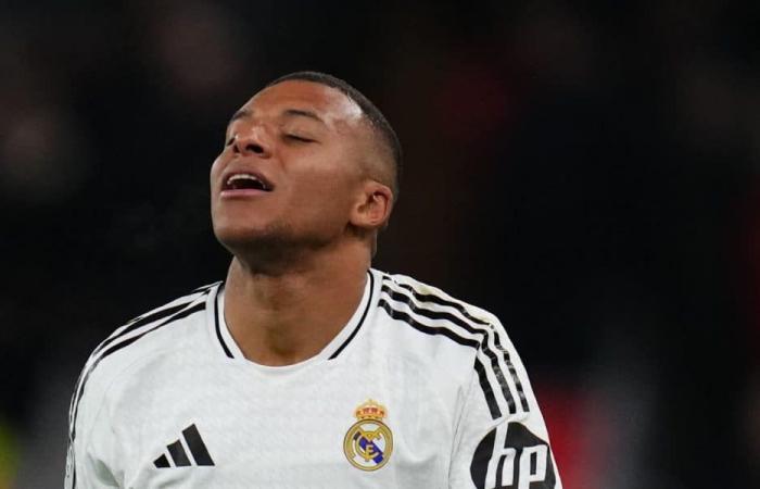 Real Madrid: Mbappé ertrinkt, Ancelotti und Bellingham kommen ihm zu Hilfe!