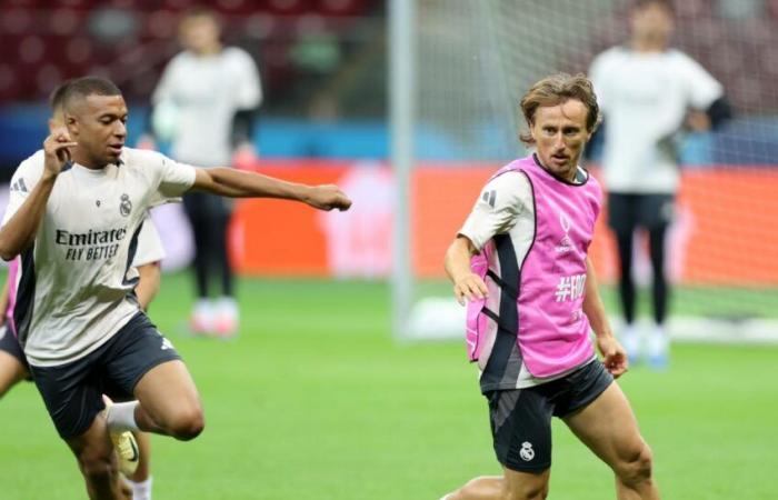 Real Madrid: Modric kommt Mbappé nach seinem verschossenen Elfmeter zu Hilfe