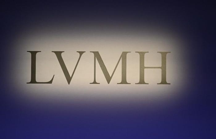 LVMH-Finanzvorstand gibt großen Unternehmen die Schuld an vorübergehenden Zuschlägen