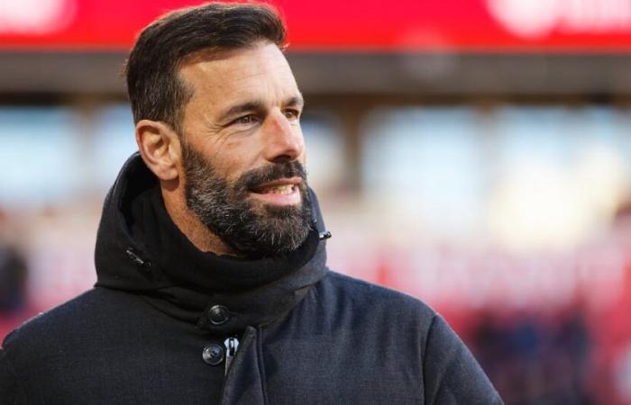 Van Nistelrooy kehrt auf die Bank der Premier League zurück