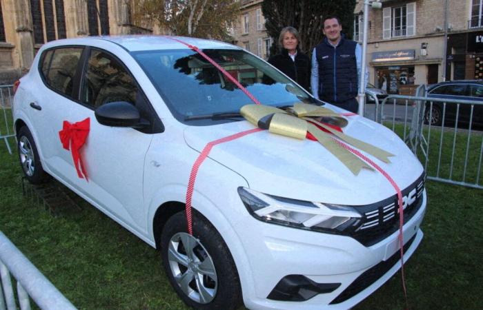 Diese Calvados-Stadt gewinnt ein Auto und Geschenkgutscheine im Wert von 18.000 Euro