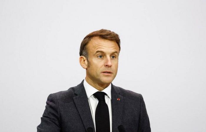 Gewählte Beamte aller Seiten erwägen den Rücktritt von Emmanuel Macron – Libération