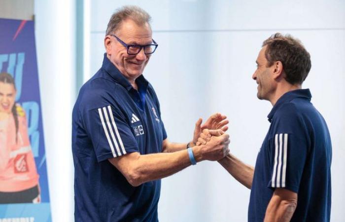 Sébastien Gardillou, der Mann im Schatten, ist jetzt im Licht für seinen ersten Wettkampf an der Spitze von Les Bleues