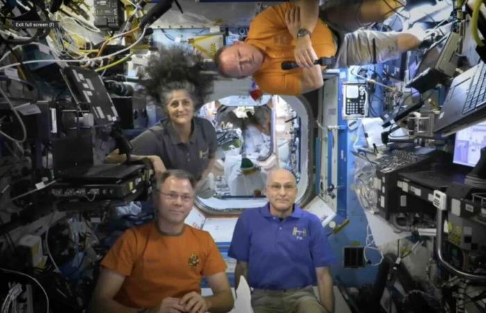 Astronauten auf der Internationalen Raumstation setzen eine lange Tradition fort, Thanksgiving im Weltraum zu feiern