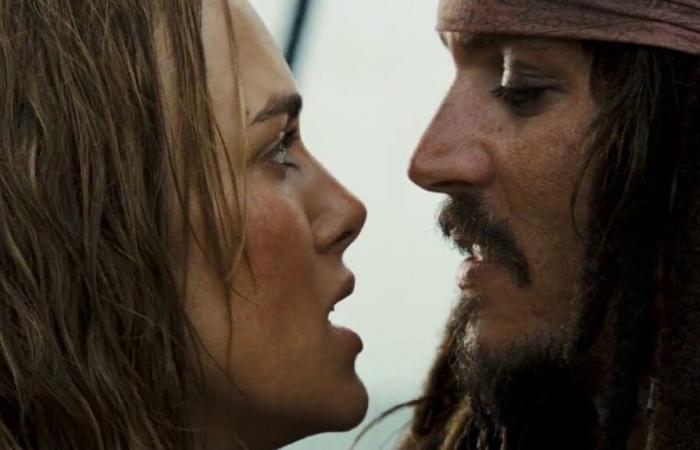 Johnny Depp spricht über die unangenehme Kussszene mit Keira Knightley aufgrund des großen Altersunterschieds