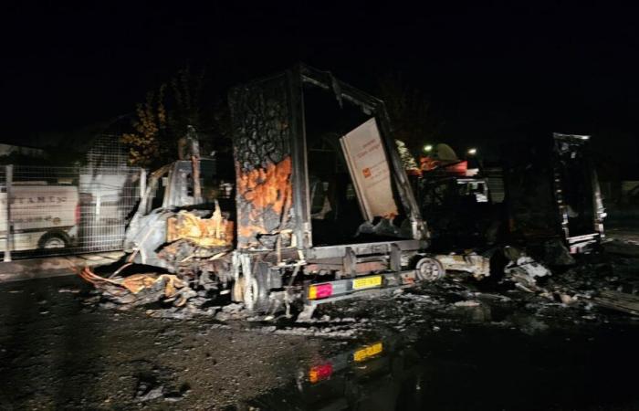 Die sechs Lastwagen der Gard-Lebensmittelbank wurden bei einem Brand in Nîmes zerstört