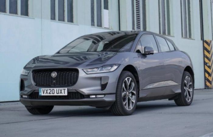 Jaguar ist gezwungen, die Elektroautos seiner Kunden zurückzukaufen, um Brände zu vermeiden