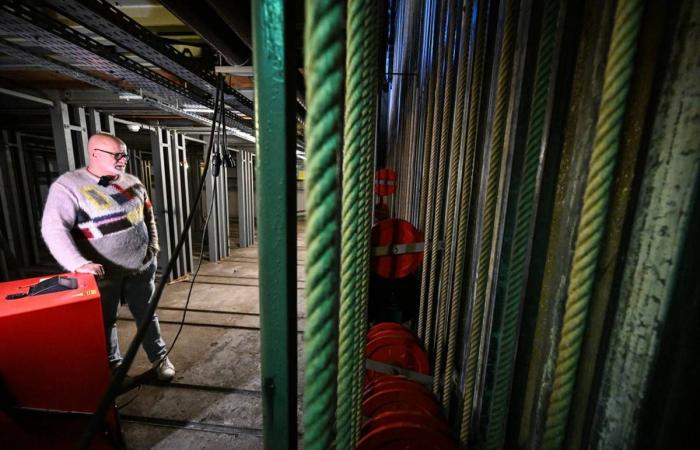 Mehr als 350 Kostüme und Instrumente unter Wasser: Nach der Flut heilt das Maison de la Culture in Nevers seine Wunden