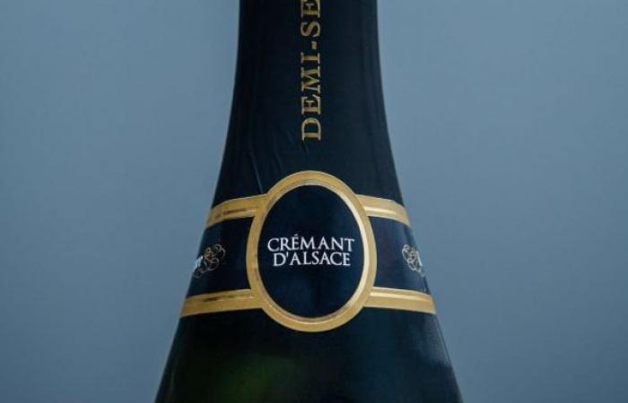 Dieser Crémant für weniger als 8 Euro ist laut 60 Millionen Verbrauchern das beste Getränk für die Feiertage