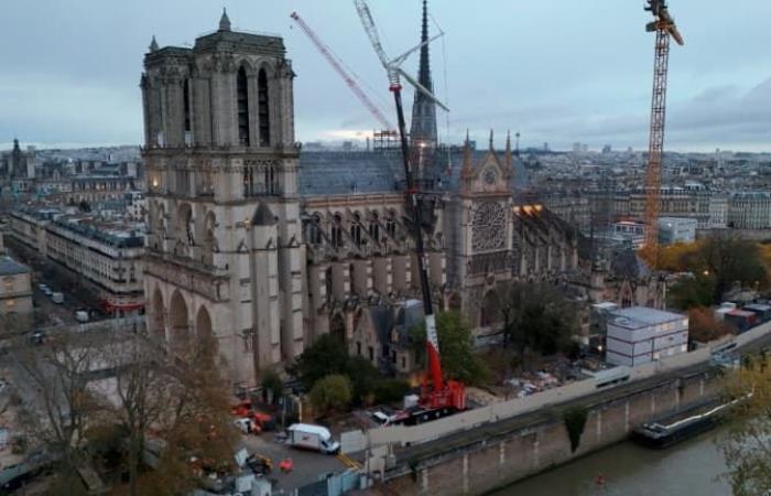 Die restaurierte Kathedrale wird bei einem letzten Besuch vor Ort durch Emmanuel Macron enthüllt