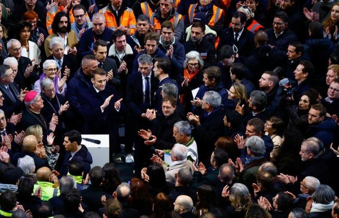 „Die schönste Baustelle des Jahrhunderts“ „eine wahnsinnige Herausforderung“: Emmanuel Macron von Notre-Dame dankt den „2.000 Frauen und Männern, die in fünf Jahren am Wiederaufbau der Kathedrale gearbeitet haben“