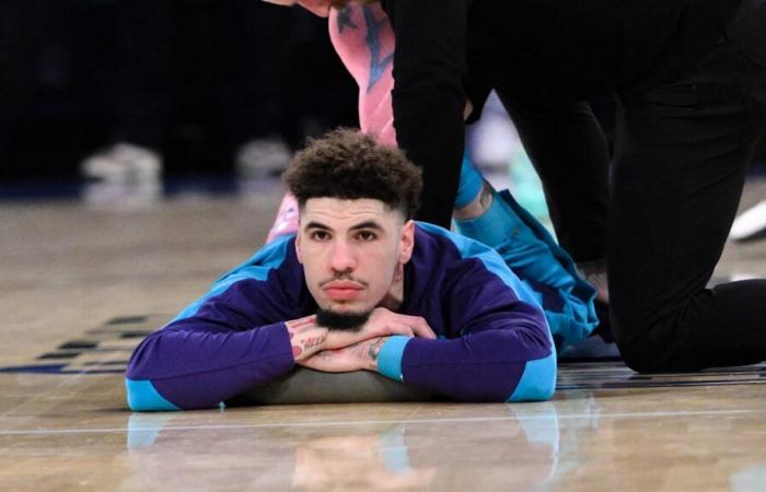 LaMelo Balls offizieller Verletzungsstatus für das Spiel Knicks-Hornets