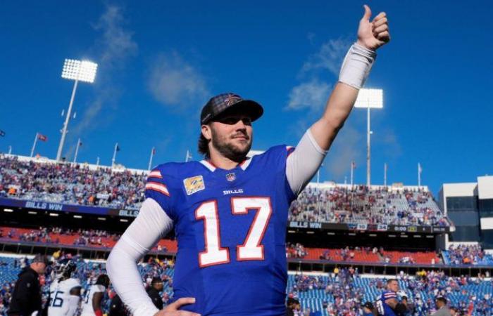 Der Quarterback der Buffalo Bills, Josh Allen, und die Schauspielerin Hailee Steinfeld haben sich verlobt