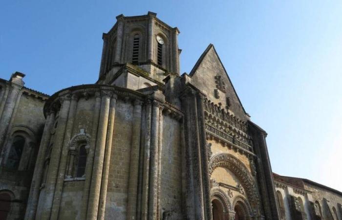 Vendée. Ein Buch zur Entschlüsselung romanischer Skulpturen