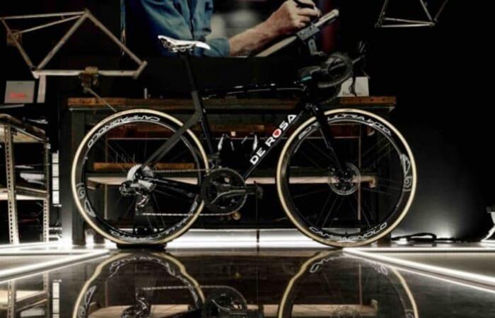 Vorstellung des Bikes 2025 (De Rosa Settanta SuperBlack)