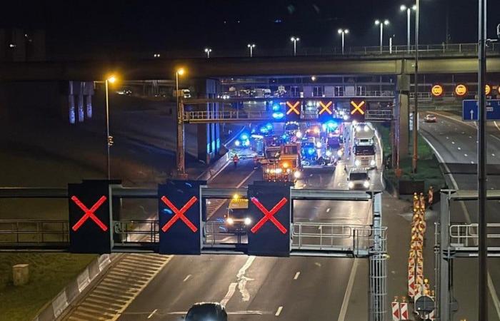 Tom Waes verunglückt mit Oldtimer-Porsche im Kennedy-Tunnel: „Er ist in ernstem Zustand“ (Antwerpen)