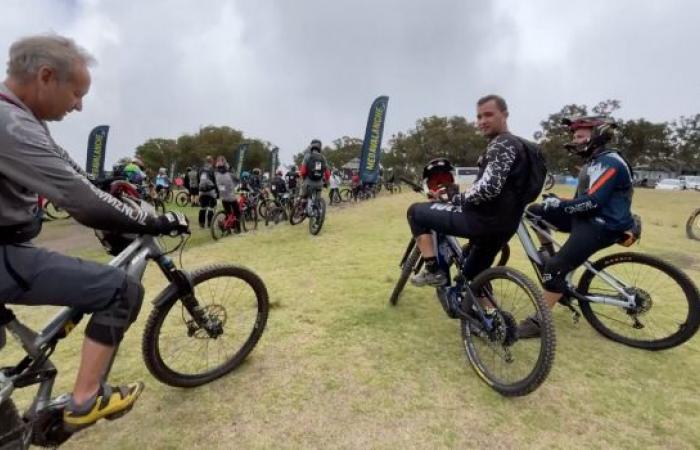 Der Mégavalanche, ein Mountainbike-Wettbewerb auf Réunion, hat heute begonnen!