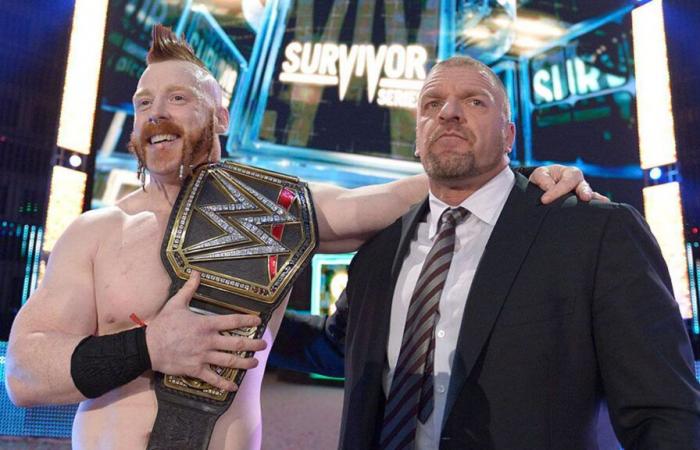 Triple H wird von Sheamus bei der Survivor Series begleitet