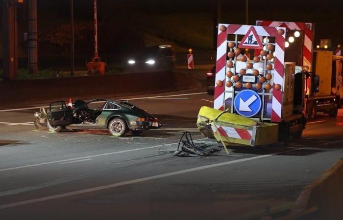 Tom Waes verunglückt mit Oldtimer-Porsche im Kennedy-Tunnel: „Er ist in ernstem Zustand“ (Antwerpen)