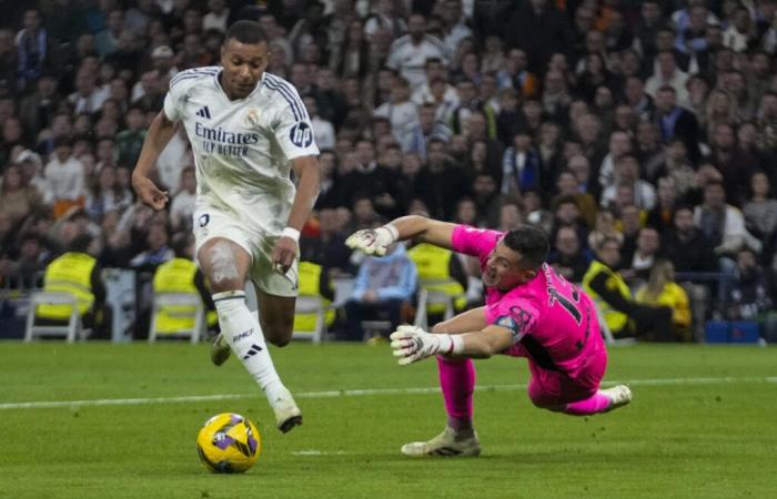 Mbappé und Bellingham reagieren auf unzufriedene Fans mit Toren beim 2:0-Sieg von Real Madrid gegen Getafe