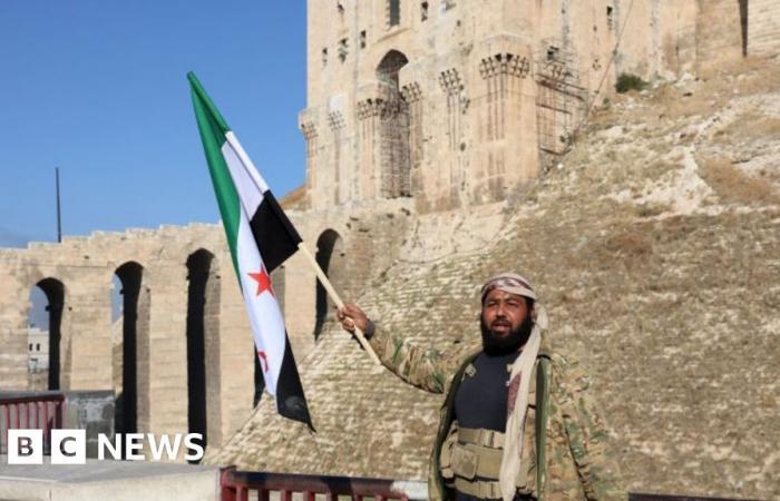 Wer sind Hayat Tahrir al-Sham, HTS, die Rebellen, die die Kontrolle über Aleppo übernehmen?