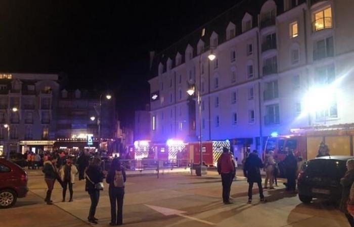 In der Normandie stürzt ein Luftpanzer auf die Menschenmenge: 13 Menschen werden bei der Parade verletzt