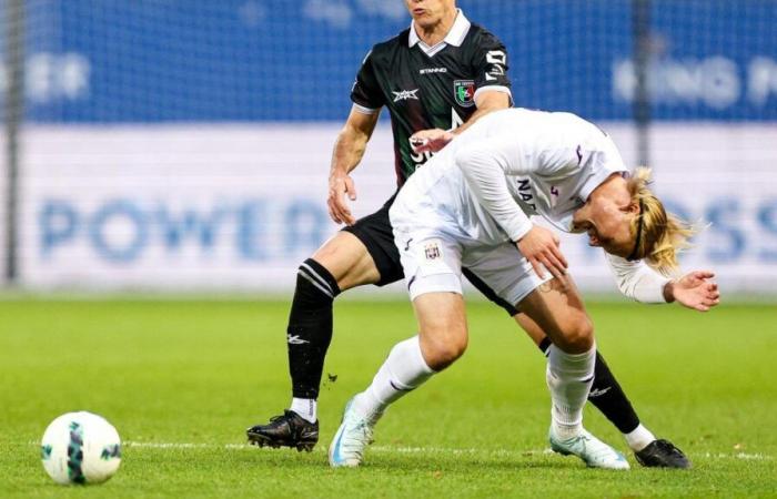 OHL – Anderlecht: Ende der Serie für die Mauves, die auf dem Spielfeld von Louvanistes in Schach gehalten werden