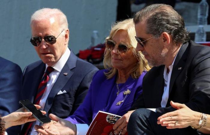 Präsident Biden begnadigt seinen Sohn Hunter und behauptet, er sei wegen Waffen- und Steuervorwürfen „unfair strafrechtlich verfolgt“ worden | US-Nachrichten